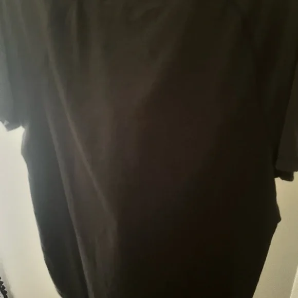 Carhartt Black and Red Short Sleeve Tee - Picture 3 of 4